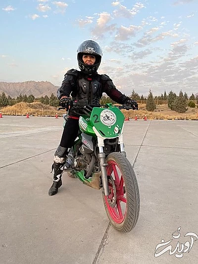 بازیگر زن ایرانی که یک موتورسوار حرفه‌ای است! /عکس